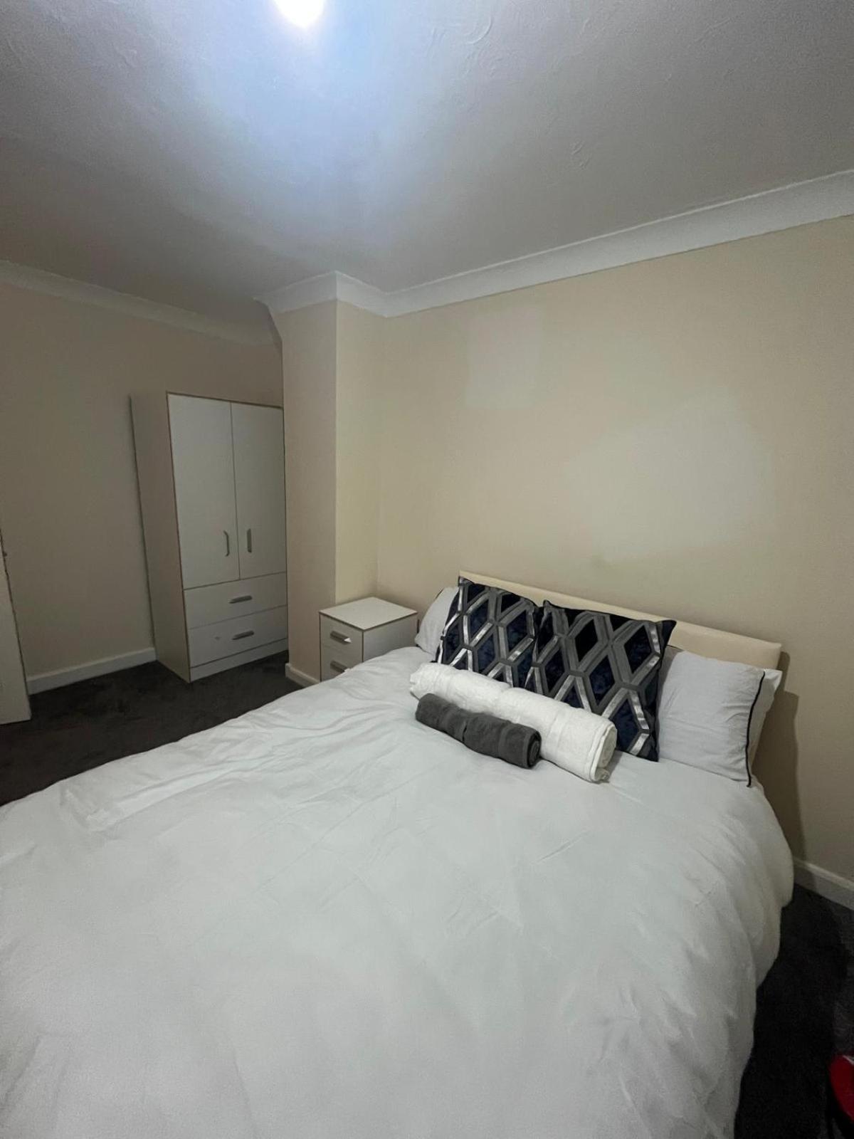 Barnfield Rooms Chelmsford Buitenkant foto